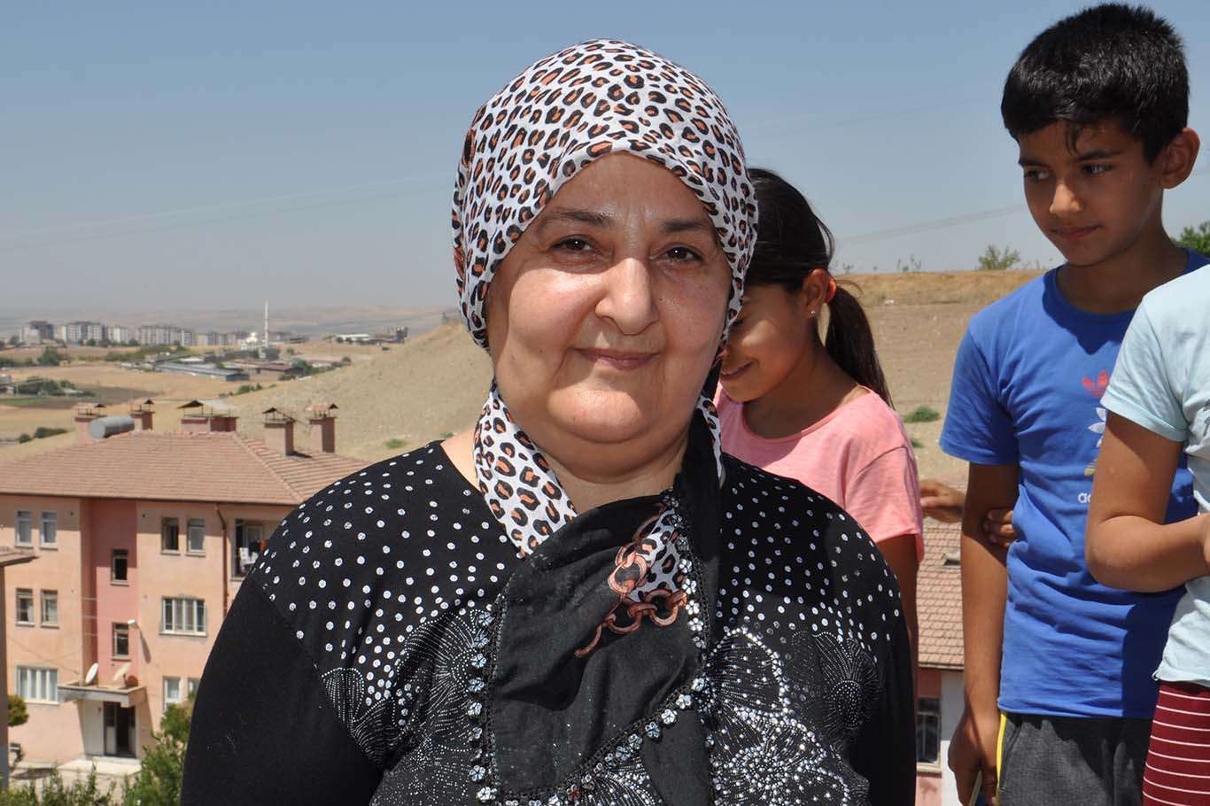 Batman’da 132 haneli konut sakinleri aylardır su sorunu yaşıyor Batman’da 132 haneli konut sakinleri aylardır su sorunu yaşıyor